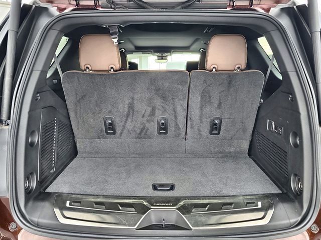 Used 2023 Chevrolet Tahoe High Country w/ LPO, Illumination Package image 16