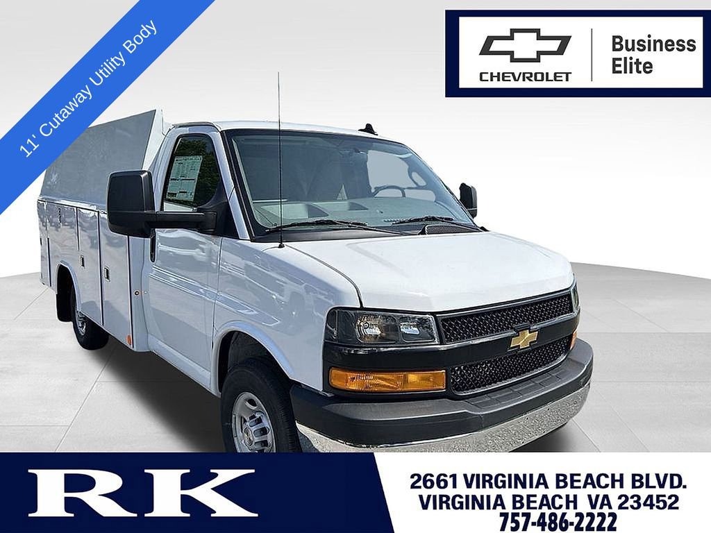 New 2025 Chevrolet Express 3500 Work Van 2D Chassis w/ Power Convenience Package