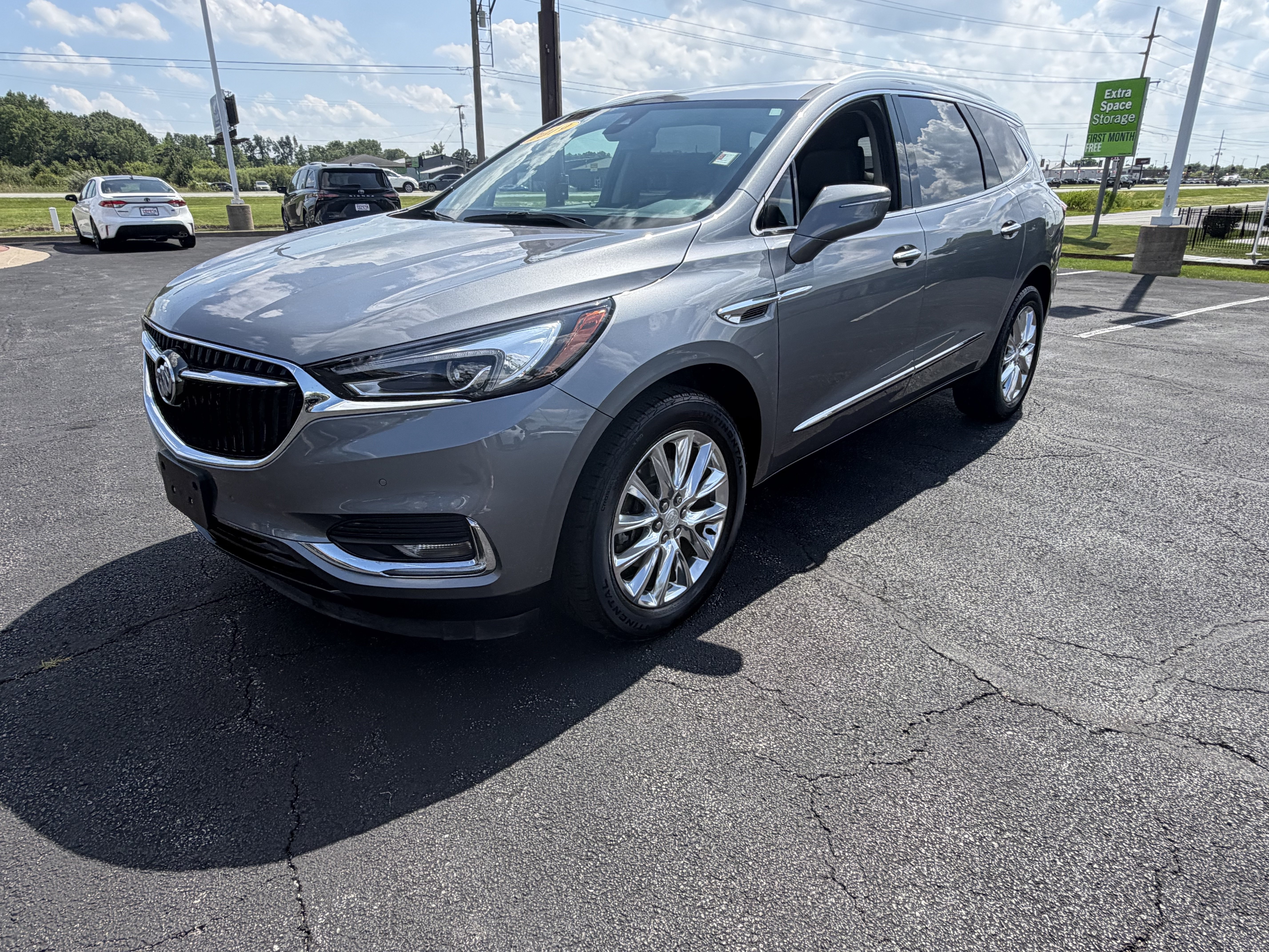 Used 2019 Buick Enclave Premium w/ Experience Buick Package AWD/4WD image 5