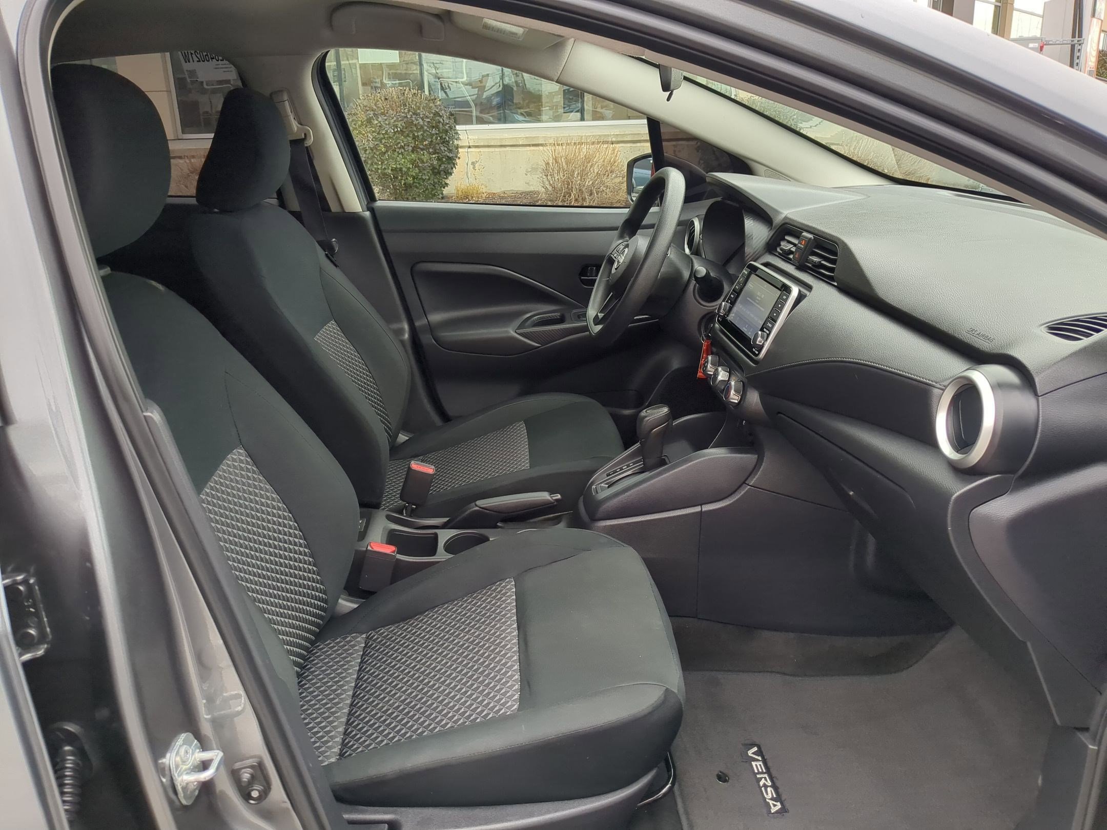 Used 2024 Nissan Versa S w/ Trunk Package image 30