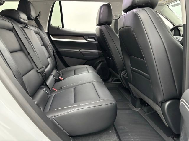 New 2026 GMC Terrain Denali w/ LPO, Floor Liner Package AWD/4WD image 35