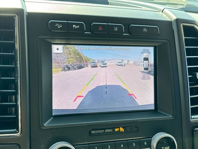 Used 2019 Ford Expedition Limited image 25