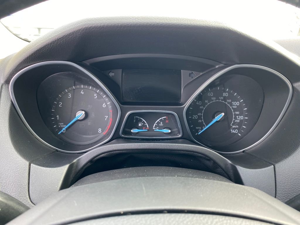 Used 2017 Ford Focus SE image 31