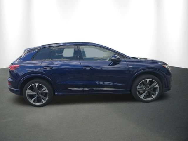Used 2023 Audi Q4 e-tron Premium Plus AWD/4WD image 7