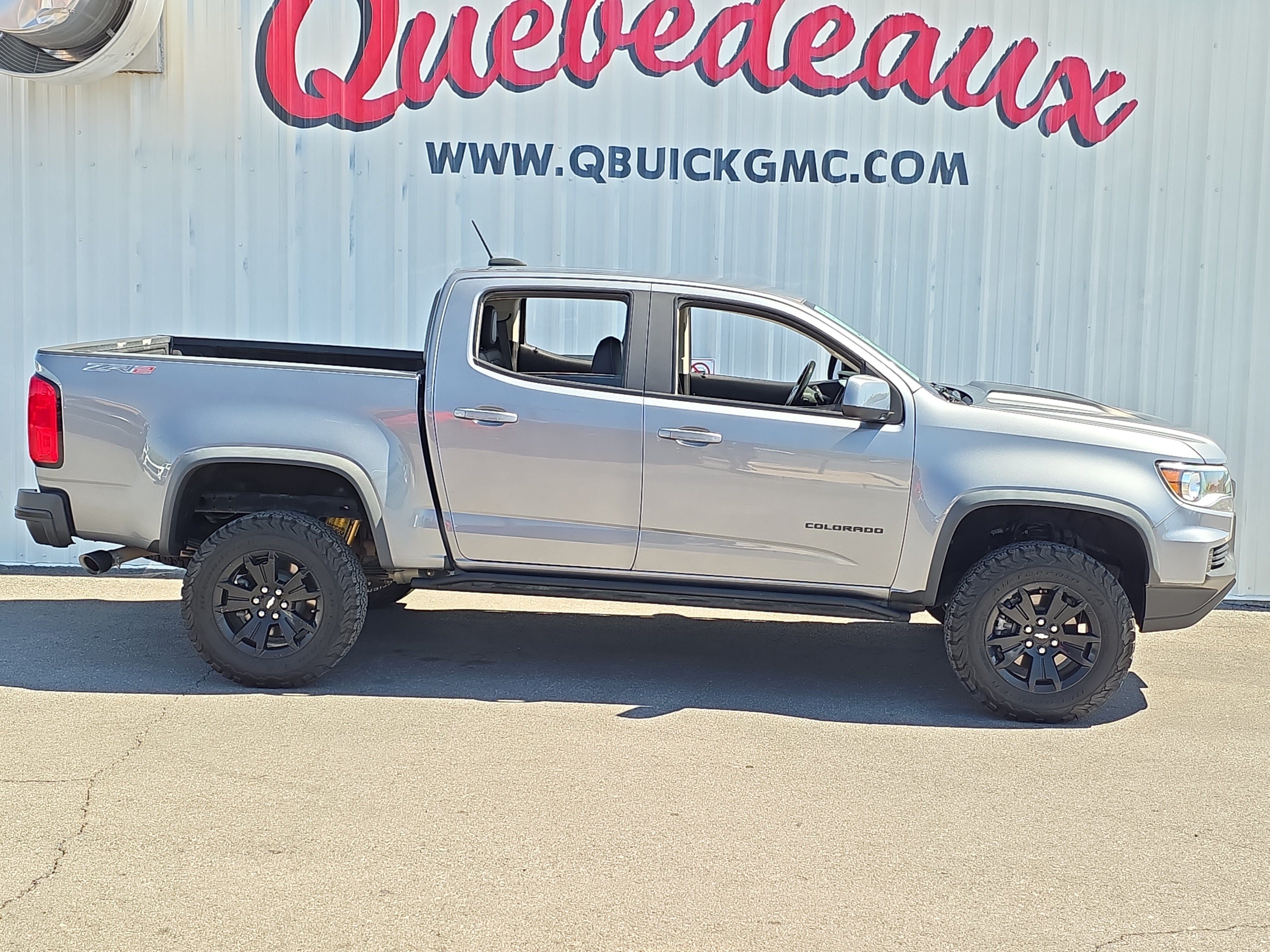 Used 2021 Chevrolet Colorado ZR2 w/ ZR2 Dusk Special Edition AWD/4WD image 8