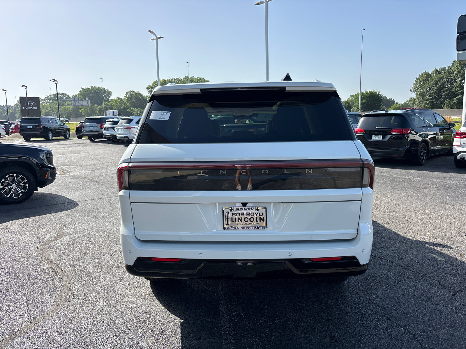 New 2027 Lincoln Navigator Reserve AWD/4WD image 6