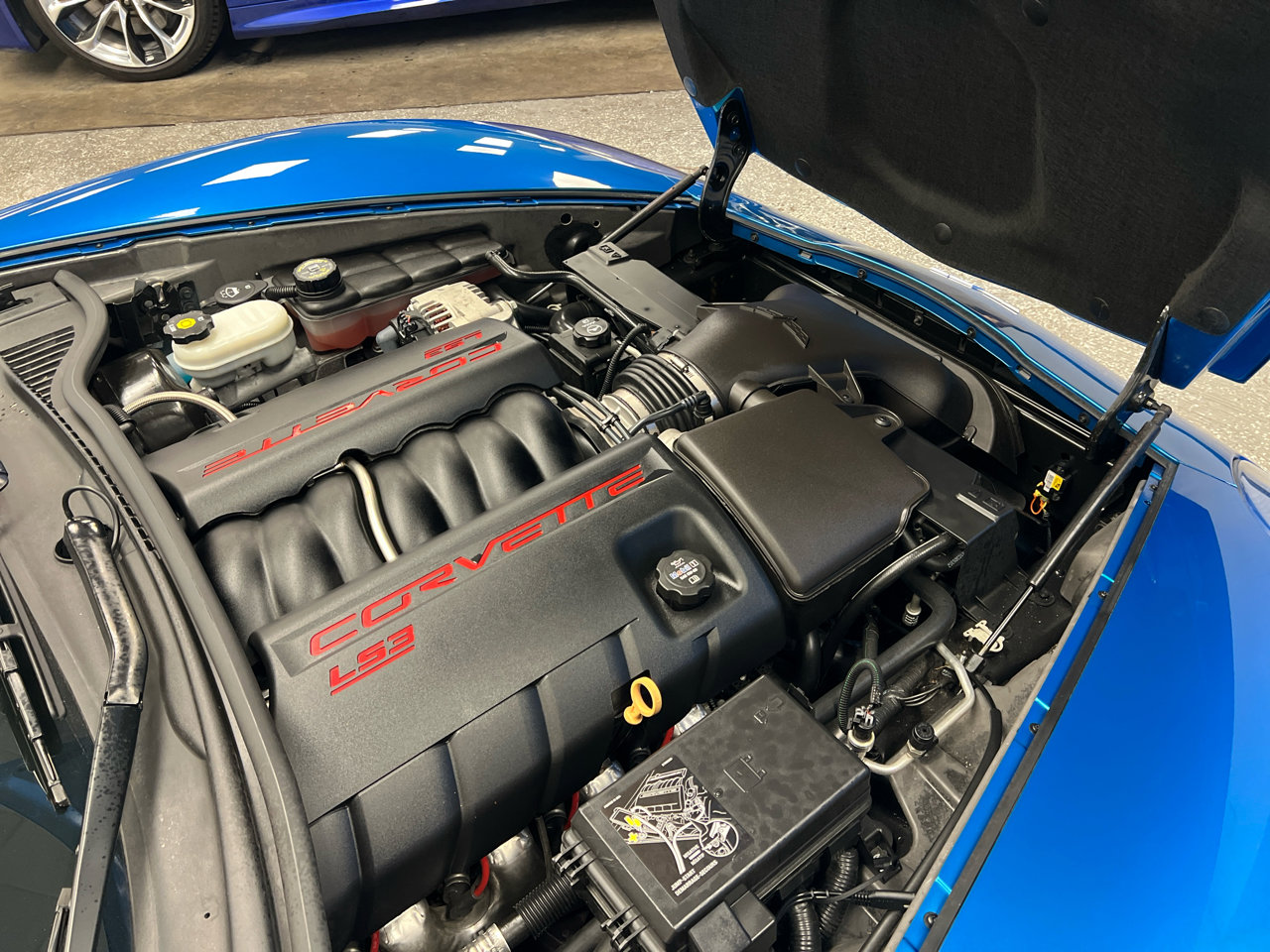 Used 2008 Chevrolet Corvette Coupe w/ Preferred Equipment Group image 27