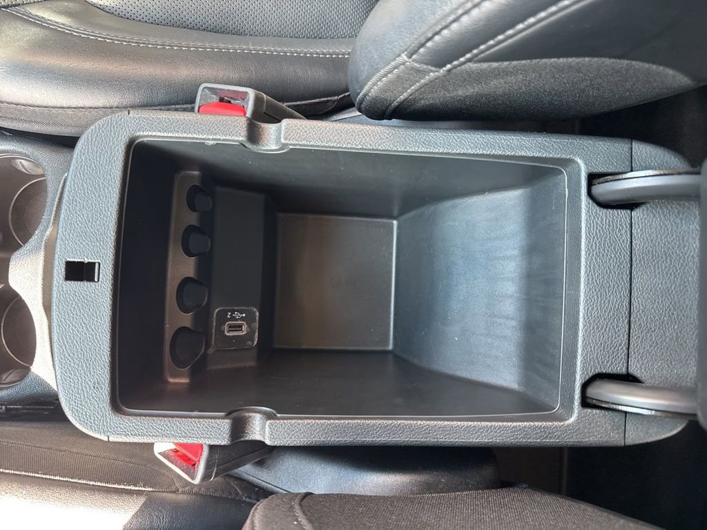 Used 2023 Jeep Cherokee Altitude Lux image 40