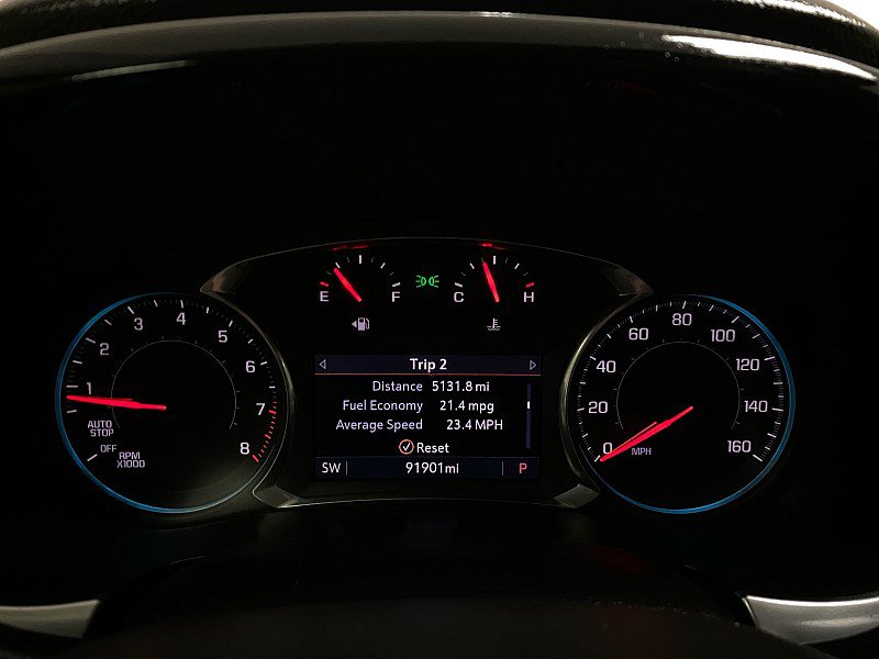 Used 2020 Chevrolet Traverse LT FWD image 18