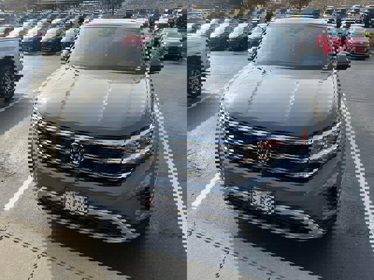 Used 2021 Volkswagen Atlas Cross Sport SEL Premium image 2