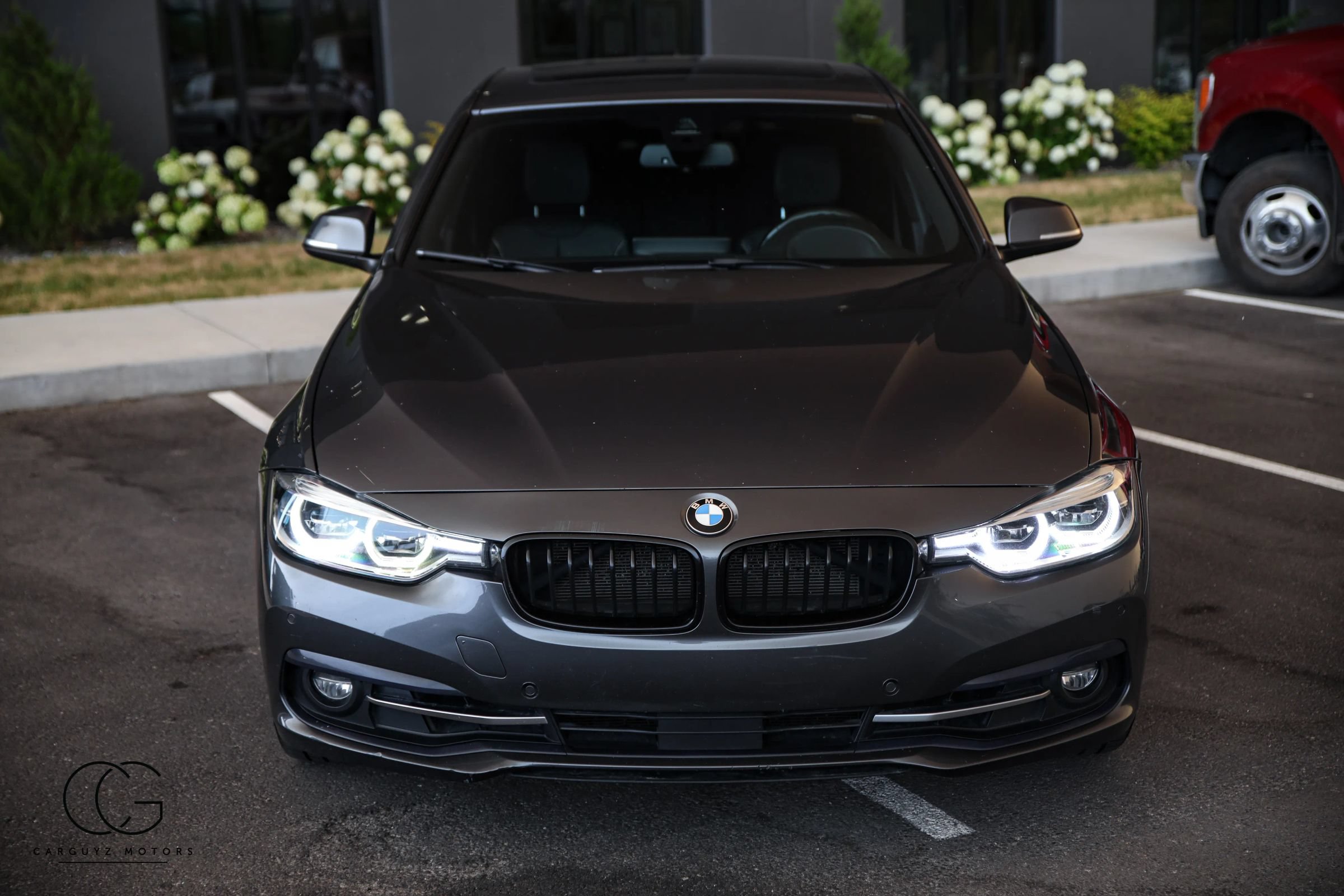 Used 2017 BMW 340i xDrive Sedan AWD/4WD image 18