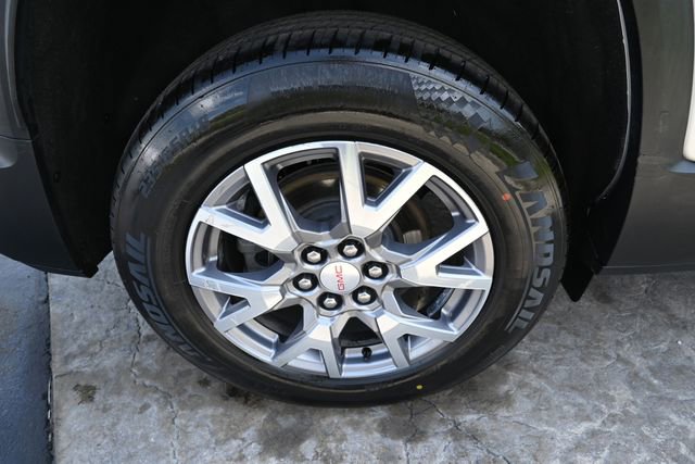 Used 2020 GMC Acadia SLT FWD image 12