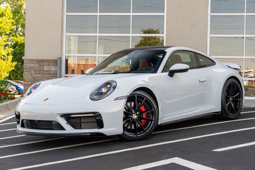Used 2023 Porsche 911 Carrera S RWD image 2