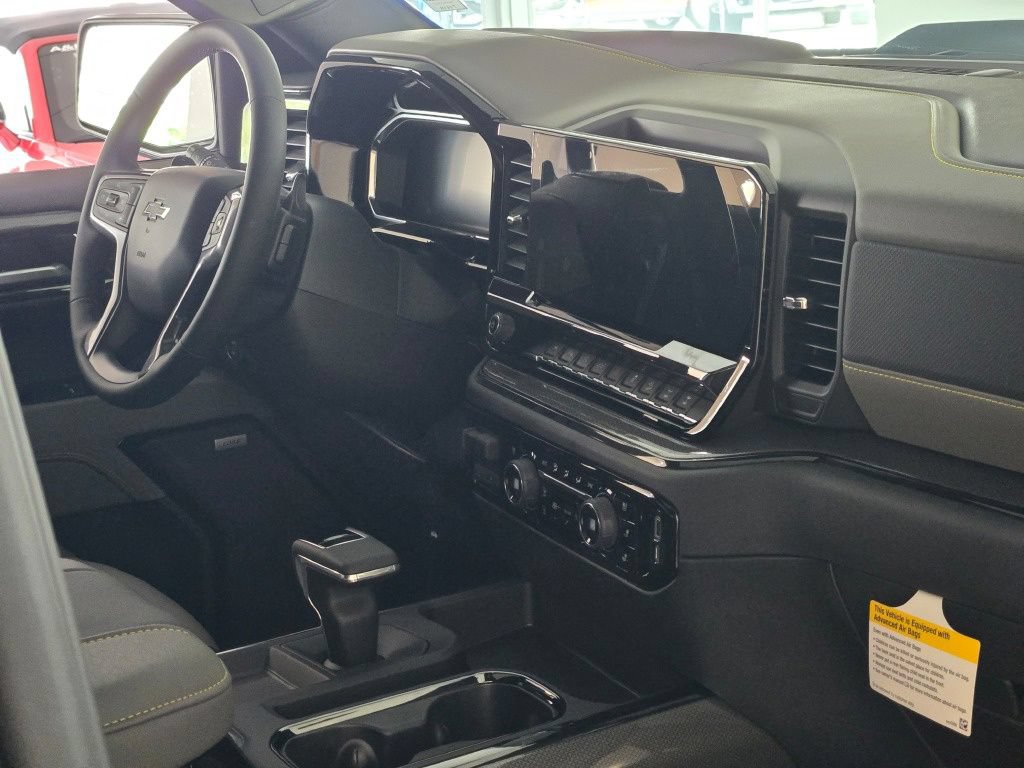 New 2026 Chevrolet Silverado 1500 ZR2 AWD/4WD image 9