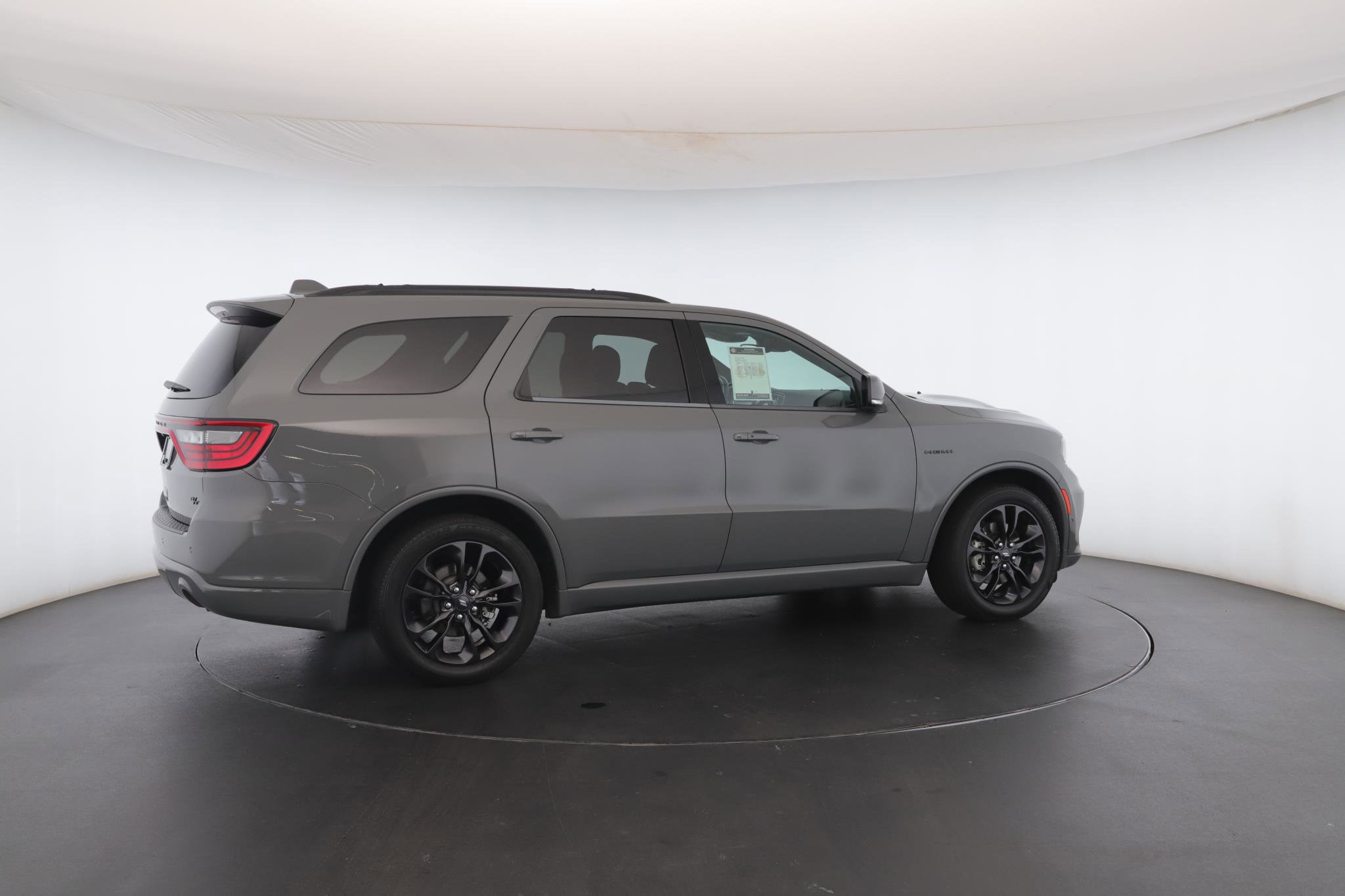 Used 2022 Dodge Durango R/T w/ Hemi Orange Plus Package image 32
