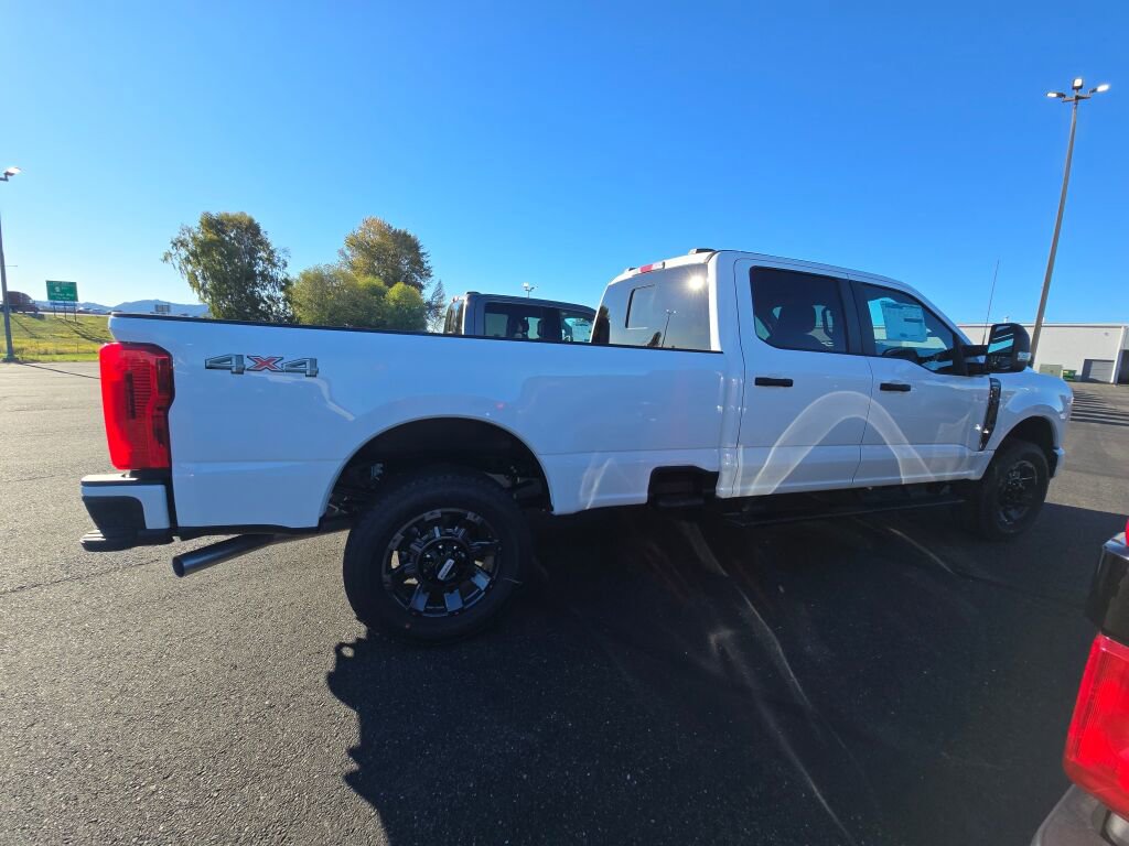 New 2026 Ford F350 XL image 5