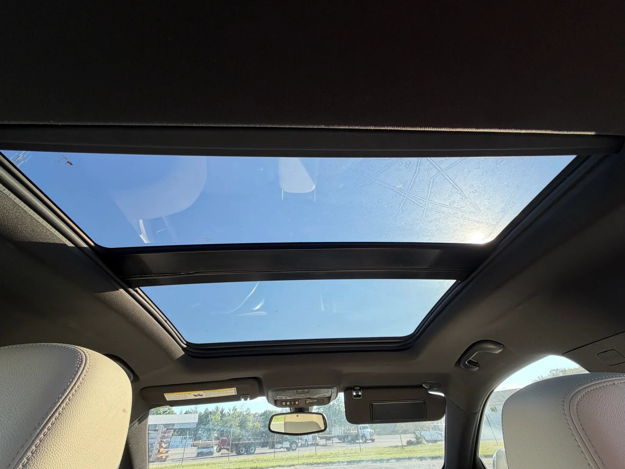 Used 2018 Chevrolet Impala LT w/ Sunroof and Spoiler Package FWD image 23