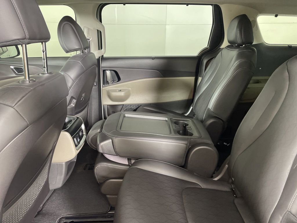 New 2026 Kia Carnival SX image 39