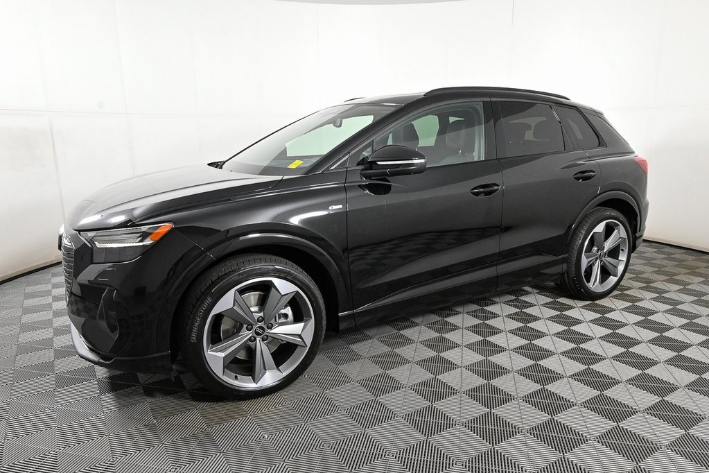 New 2025 Audi Q4 e-tron Prestige image 27