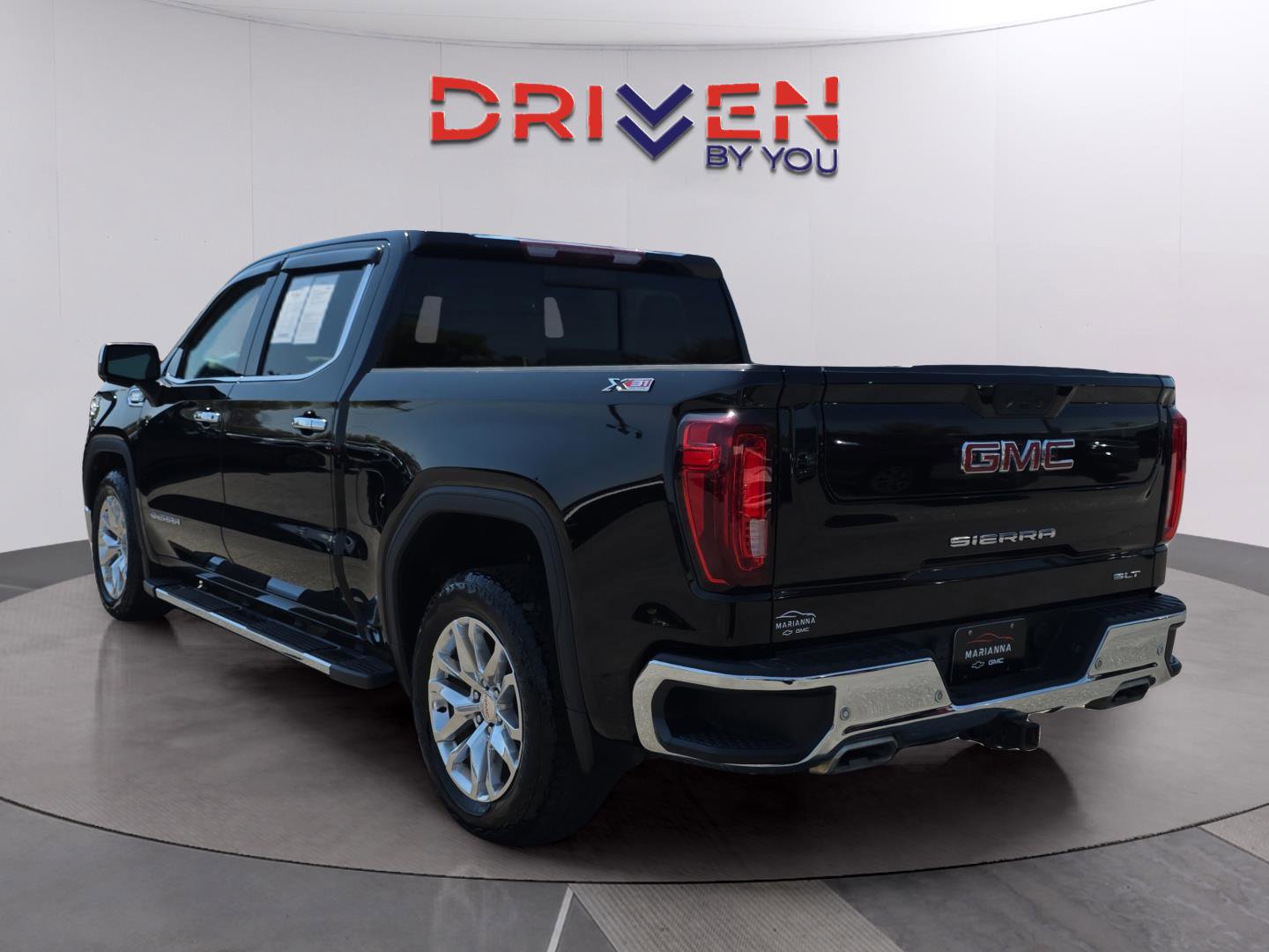 Used 2021 GMC Sierra 1500 SLT w/ SLT Premium Plus Package image 3