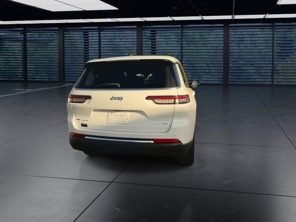 Used 2022 Jeep Grand Cherokee L Limited image 8