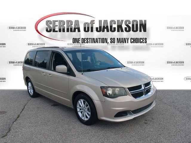 Used 2013 Dodge Grand Caravan SXT w/ UConnect Hands-Free Group FWD image 2