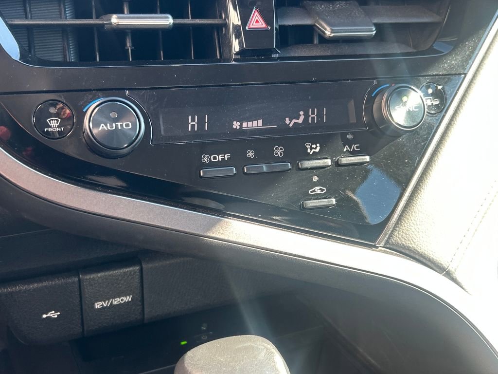 Used 2024 Toyota Camry XSE image 12