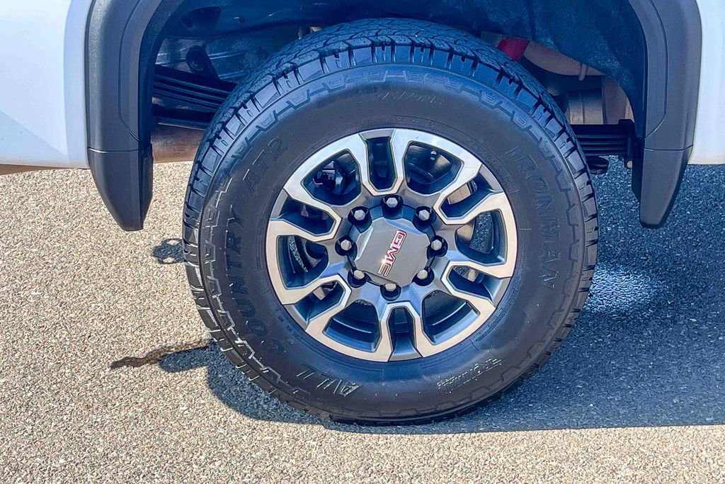 Used 2021 GMC Sierra 2500 SLT w/ SLT Premium Package image 19