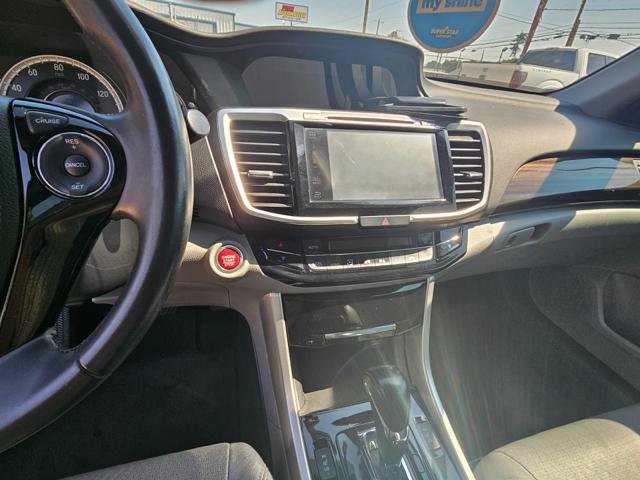 Used 2016 Honda Accord EX-L image 14