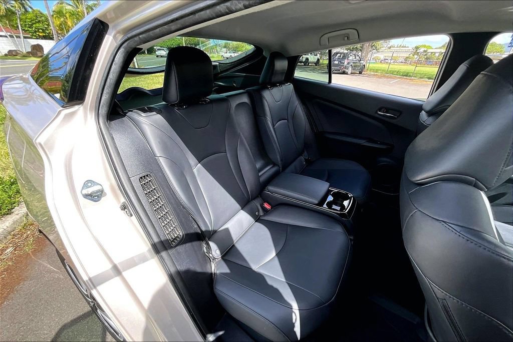 Used 2018 Toyota Prius Prime Plus FWD image 29
