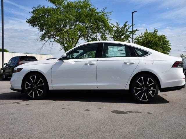 New 2026 Honda Accord Touring image 4