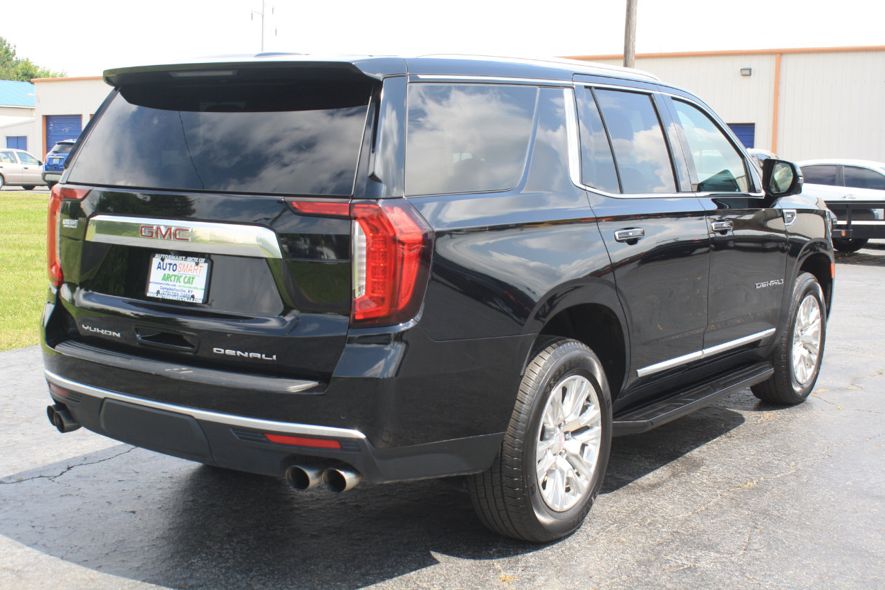 Used 2023 GMC Yukon Denali image 4
