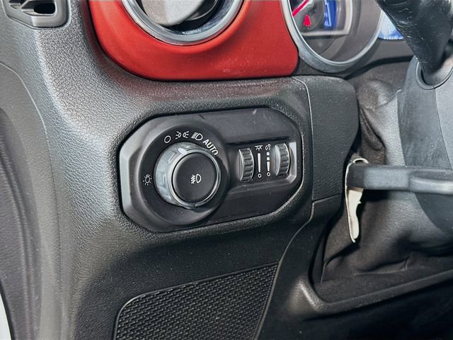 Used 2018 Jeep Wrangler Unlimited Rubicon w/ Safety Group image 18
