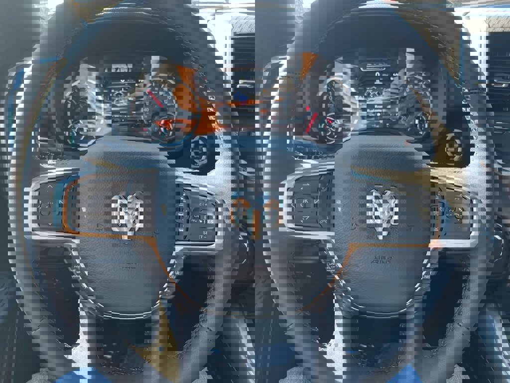 New 2026 RAM 1500 4x4 Crew Cab image 20