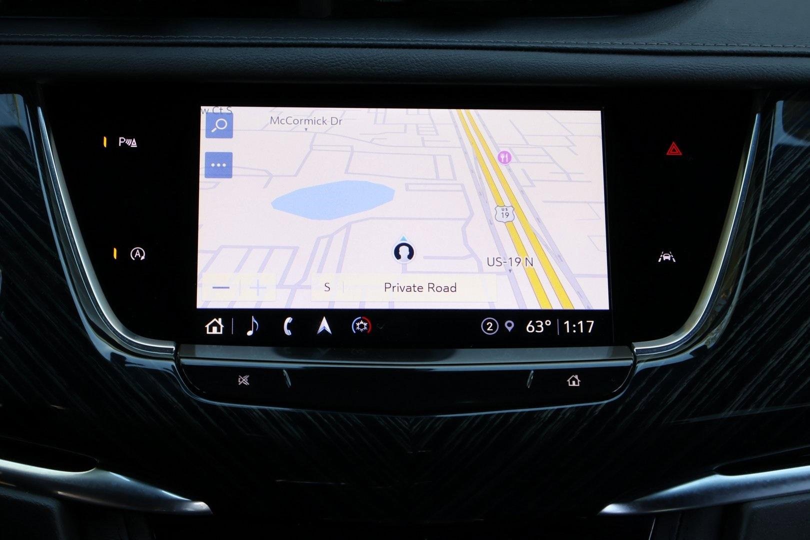 Certified 2025 Cadillac XT6 Premium Luxury image 17