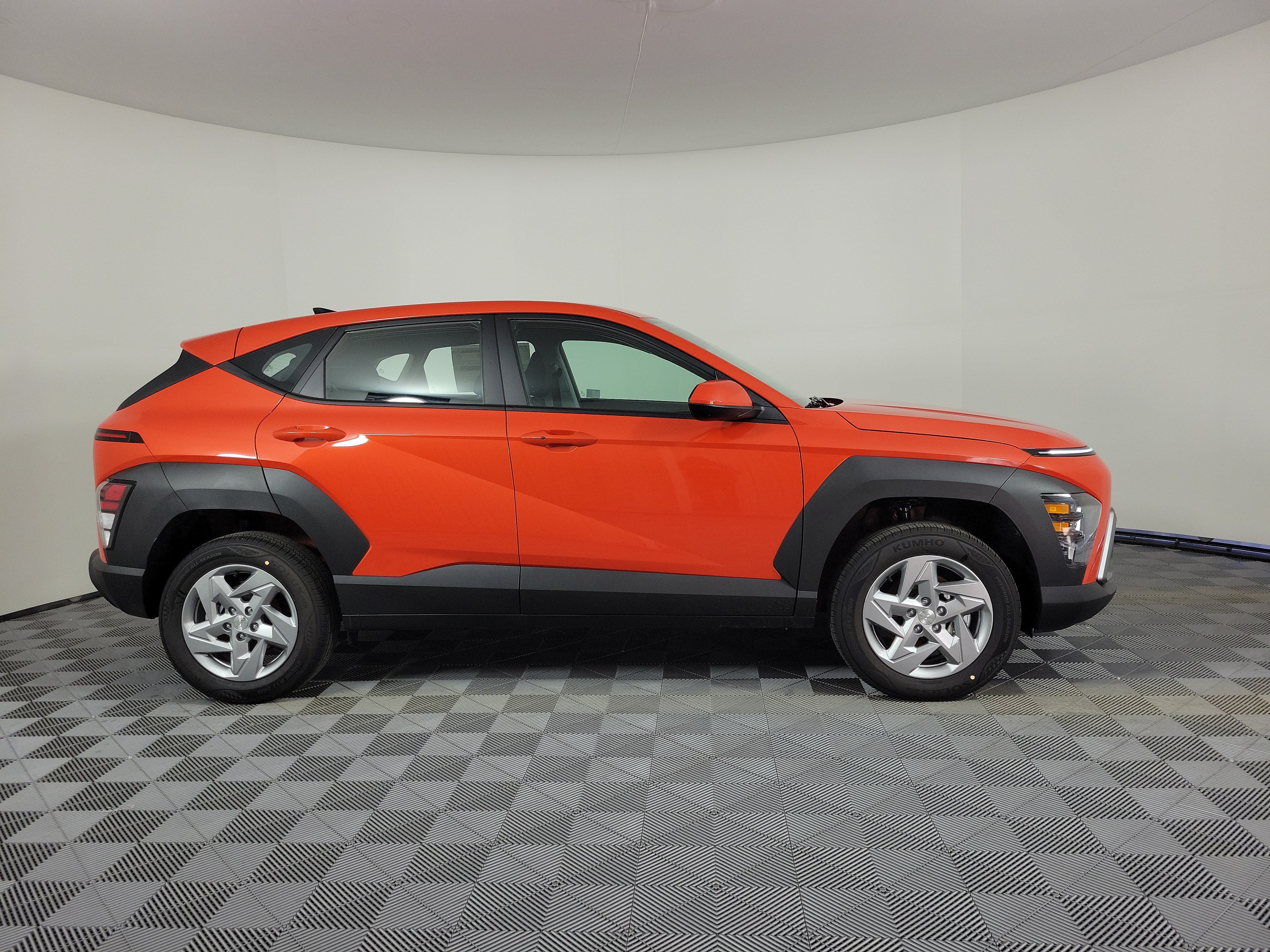 New 2026 Hyundai Kona SE AWD/4WD image 2