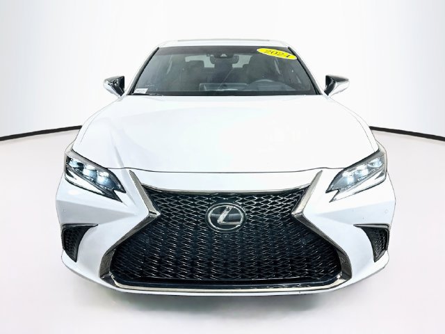 Used 2024 Lexus ES 350 F Sport w/ Technology Package FWD image 2