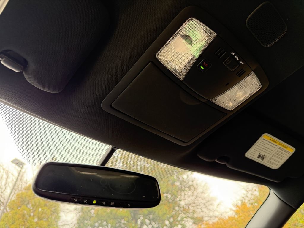 Used 2024 Nissan GT-R Premium w/ Floor Mat Package image 26