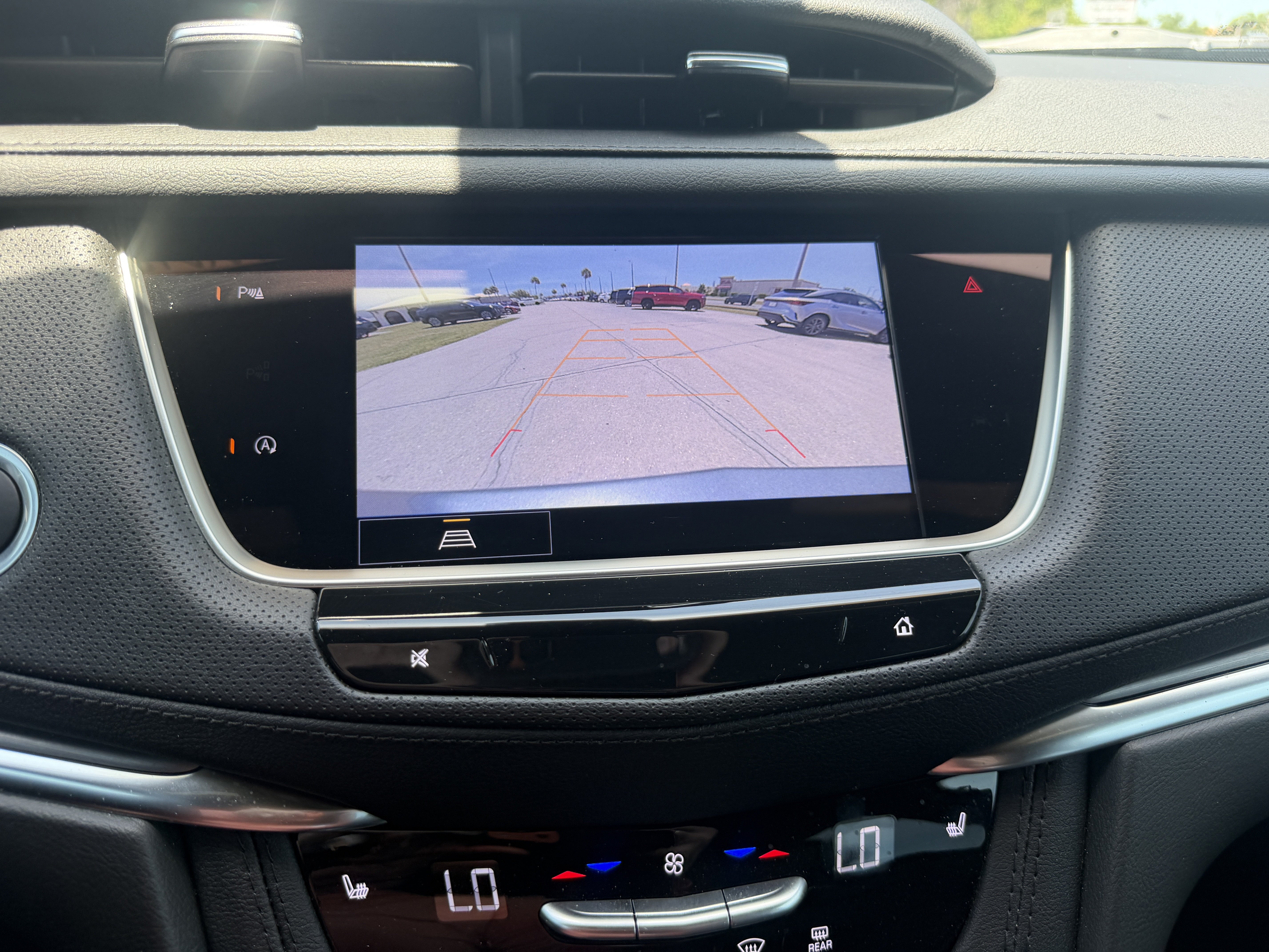 Certified 2025 Cadillac XT5 Luxury FWD image 22