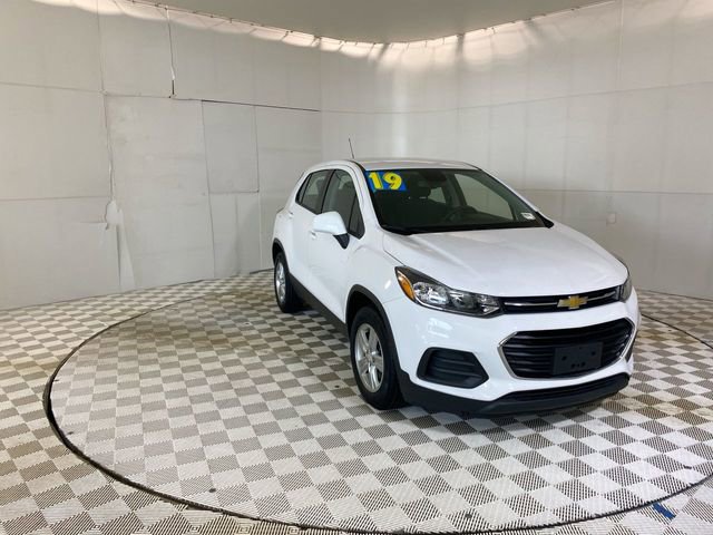 Used 2019 Chevrolet Trax LS FWD image 45