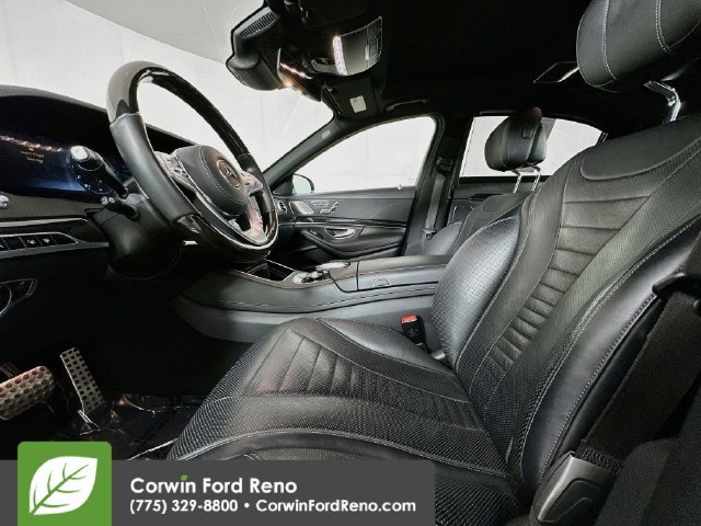 Used 2020 Mercedes-Benz S 560 4MATIC Sedan image 24