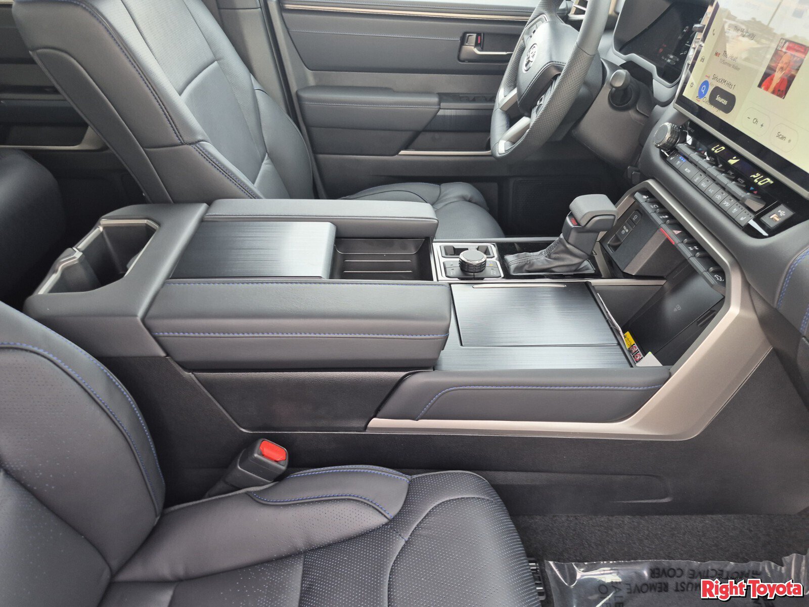 New 2026 Toyota Tundra Platinum w/ TRD Off-Road Package AWD/4WD image 16