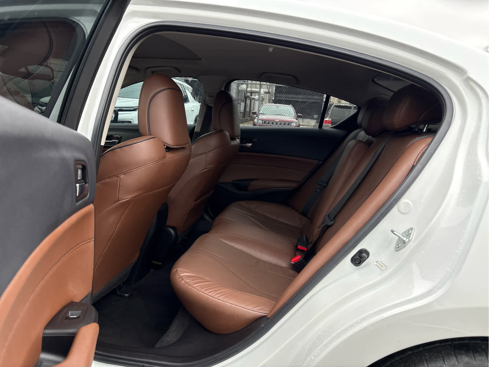 Used 2021 Acura ILX w/ Premium Package image 10