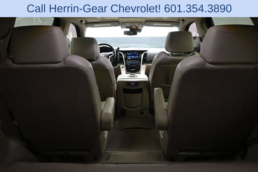 Used 2019 Cadillac Escalade Premium Luxury AWD/4WD image 18