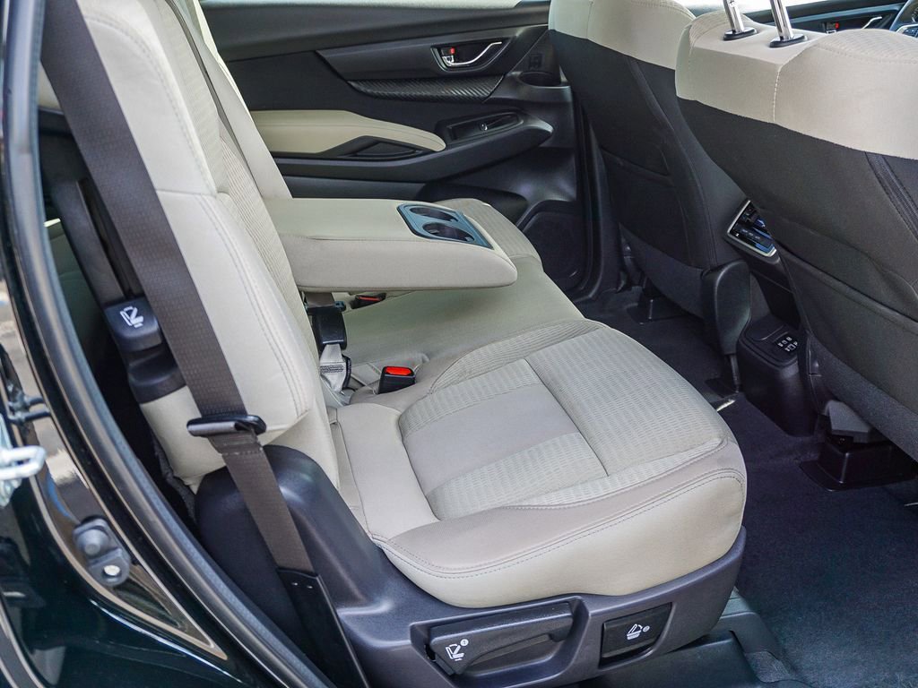Certified 2025 Subaru Ascent Premium AWD/4WD image 13