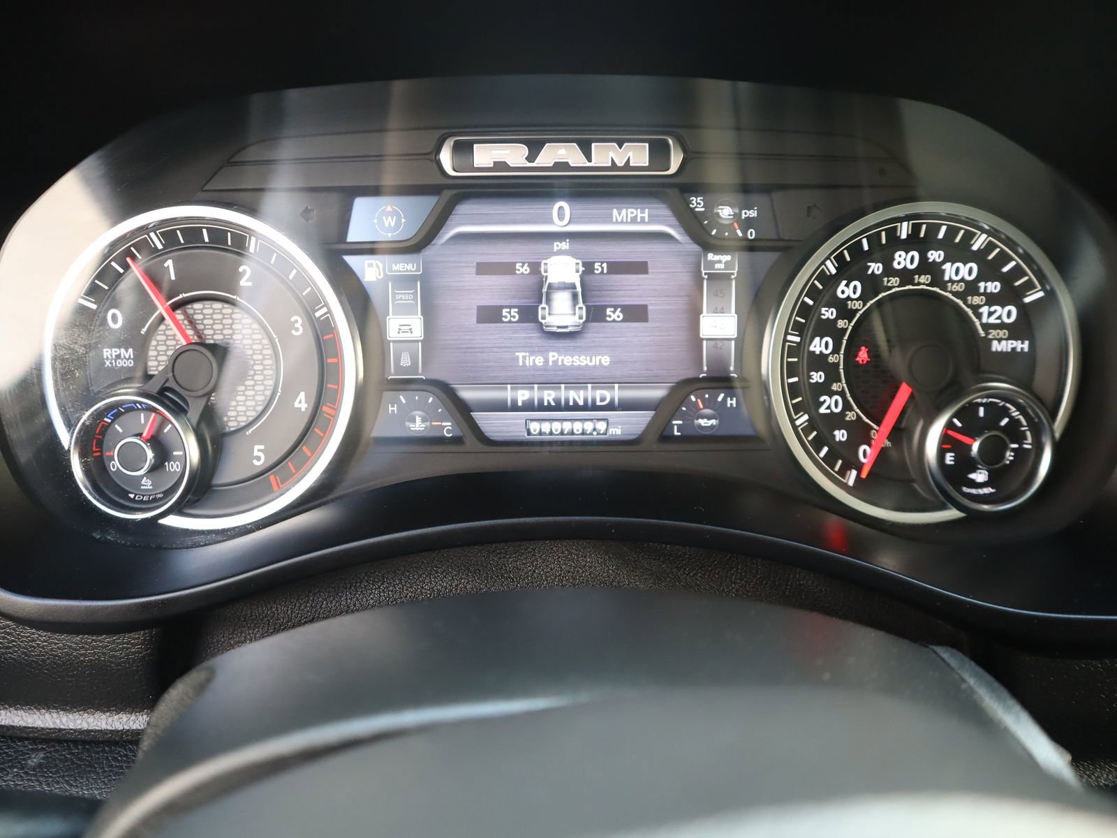 Used 2024 RAM 2500 Laramie w/ Cold Weather Group image 39