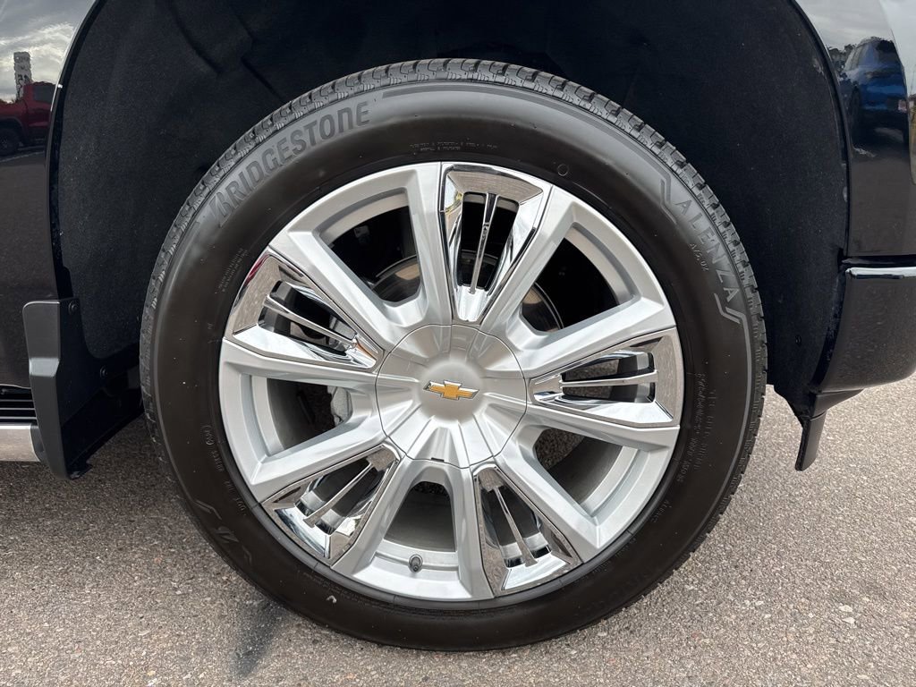 Certified 2024 Chevrolet Silverado 1500 High Country w/ High Country Premium Package image 10