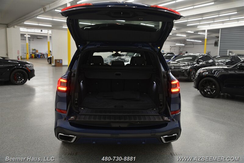 Used 2019 BMW X5 xDrive40i w/ M Sport Package AWD/4WD image 40