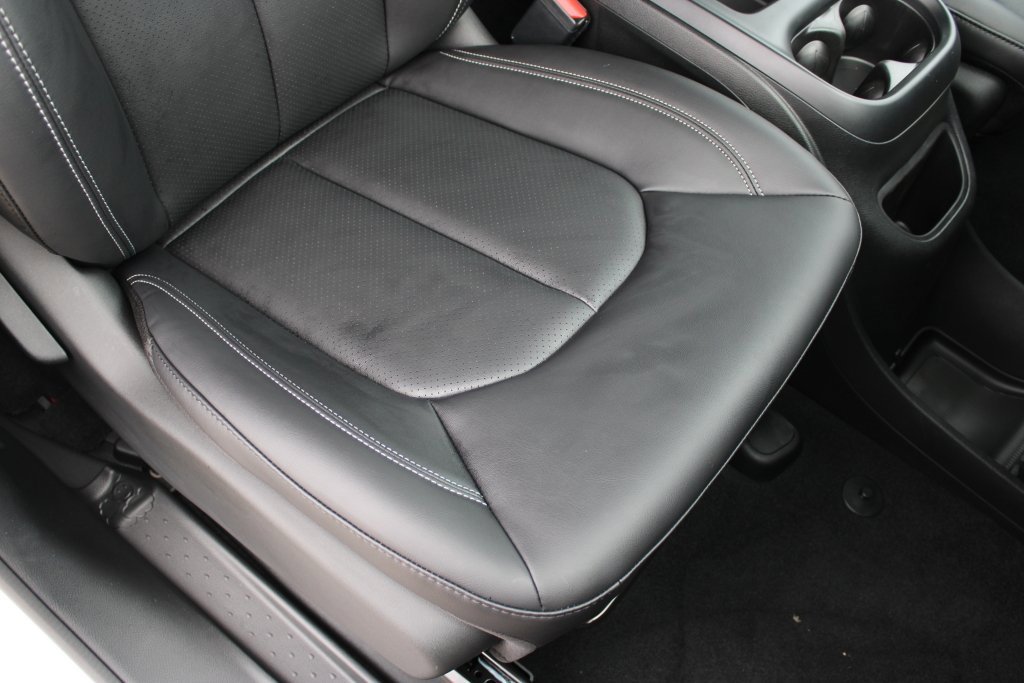 New 2026 Chrysler Pacifica Select image 29