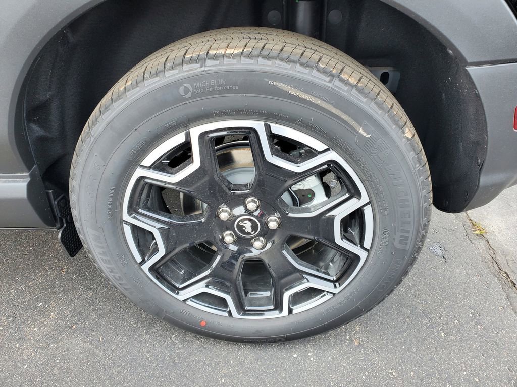 New 2025 Ford Bronco Sport Outer Banks image 31